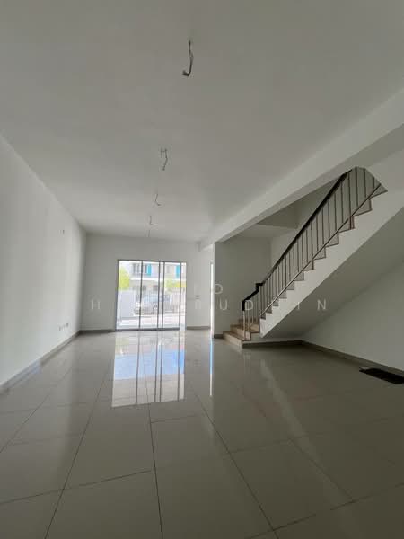 Terraced House for Sale in Sepang (Selangor) - Jid Shaharuddin - Living Room - PropertyGuru.com.my