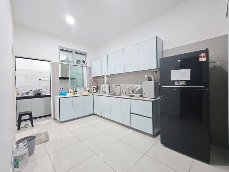 BANDAR ALAM MASAI untuk Untuk Dijual - RM 750,000, Feb 2026 - Kitchen - PropertyGuru.com.my