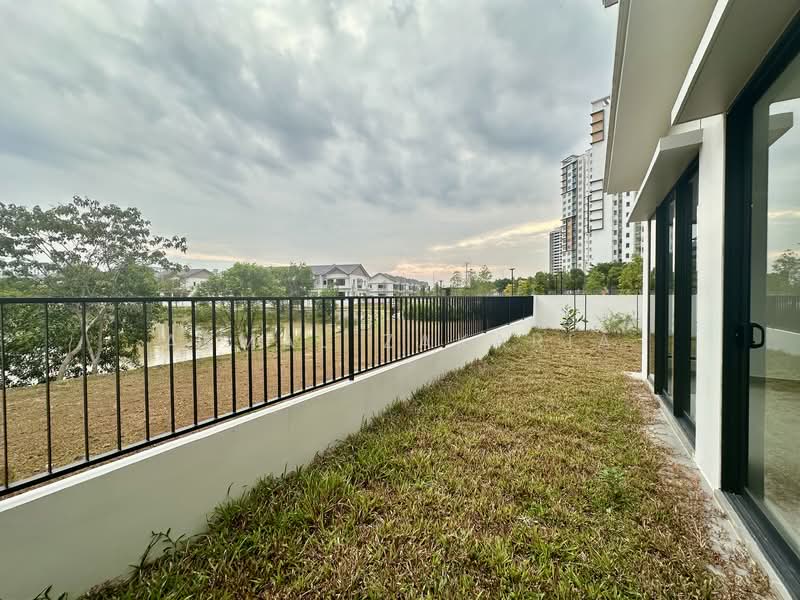 Sejati Lakeside 2 untuk Untuk Dijual - RM 2,150,000, Feb 2026 - PropertyGuru.com.my