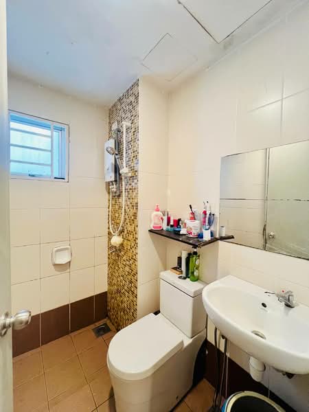 Condominium for Rent at Suasana Lumayan - Cik Chapz - Bathroom - PropertyGuru.com.my