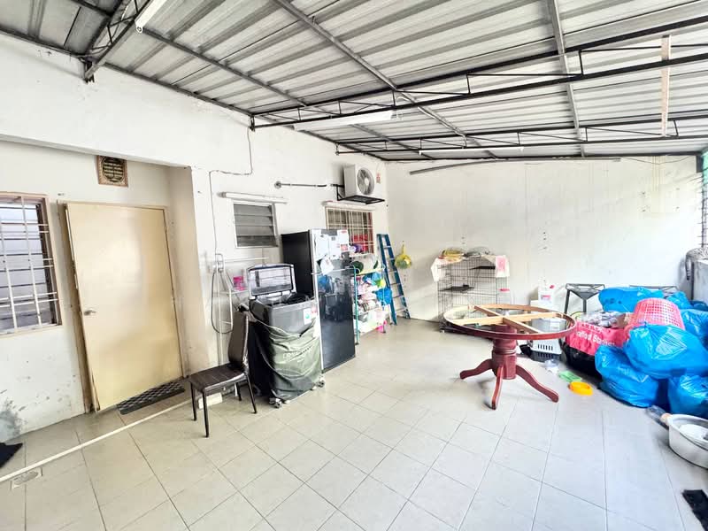 2-storey Terraced House for Sale in Taman Puncak Jalil (Seri Kembangan) - Harun Osman - PropertyGuru.com.my