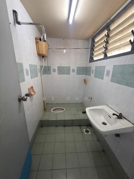 Rumah Teres 2-Tingkat untuk Disewa di Klang (Selangor) - HS Ong - Bathroom - PropertyGuru.com.my