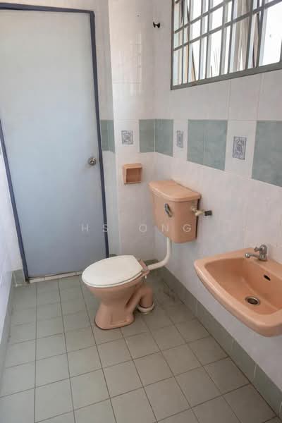 Rumah Teres 2-Tingkat untuk Disewa di Klang (Selangor) - HS Ong - Bathroom - PropertyGuru.com.my