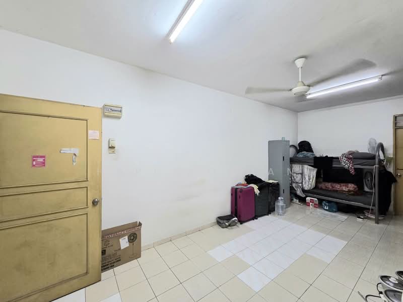 Apartment for Sale at Mentari Court - Harun Osman - Bedroom - PropertyGuru.com.my