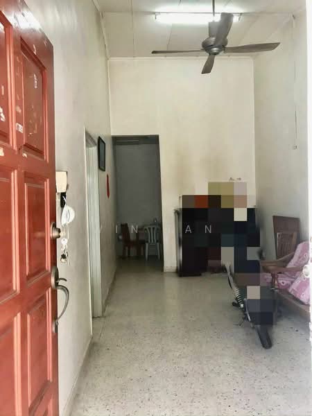 1-storey Terraced House for Sale in Masai (Johor) - Win Tan - Entrance - PropertyGuru.com.my