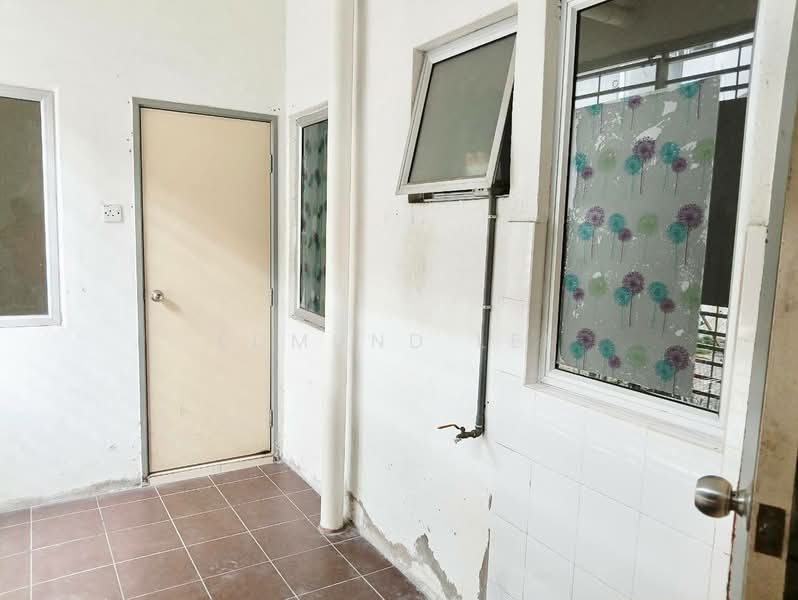 2-storey Terraced House for Rent in Bandar Country Homes (Rawang) - Edmund Lee - Interior - PropertyGuru.com.my