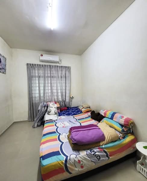 1-storey Terraced House for Sale in Taman Nusa Bestari 2 (Iskandar Puteri (Nusajaya)) - Chriscy Cheng - Bedroom - PropertyGuru.com.my