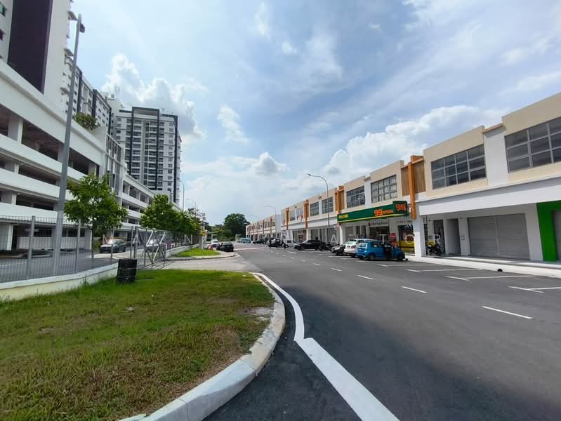 Shop / Office for Rent in Taman Sutera (Kajang) - Maznee Realtor - Exterior - PropertyGuru.com.my