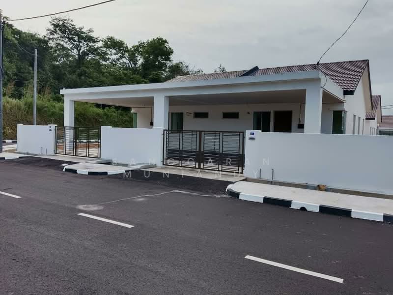 Semi-Detached House for Sale in Sik (Kedah) - Sanggaran Muniandy - Exterior - PropertyGuru.com.my