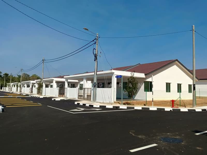 Semi-Detached House for Sale in Sik (Kedah) - Sanggaran Muniandy - Exterior - PropertyGuru.com.my