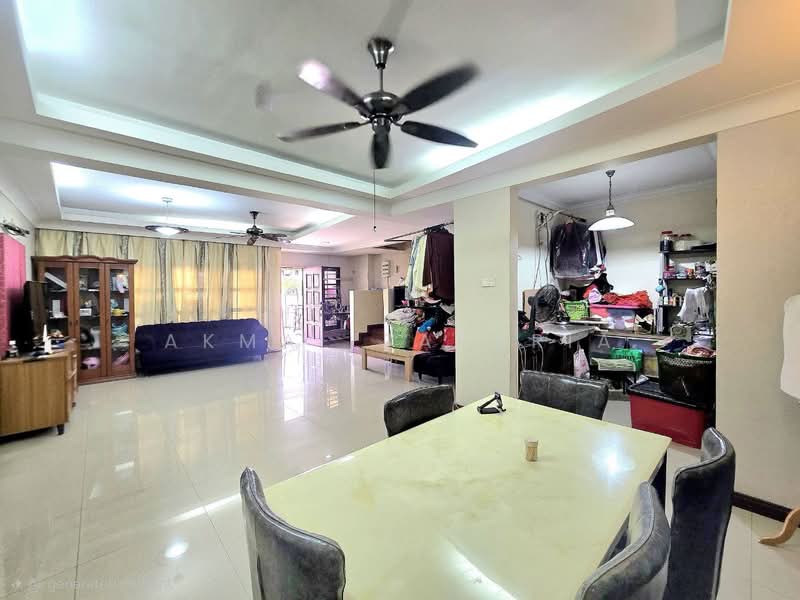 2-storey Terraced House for Sale in Taman Prima Saujana (Kajang) - Akmal Zakaria - Living Room - PropertyGuru.com.my