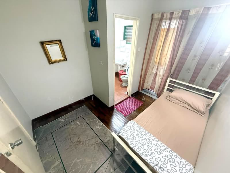 2-storey Terraced House for Sale in Puchong (Selangor) - Akmal Zakaria - PropertyGuru.com.my