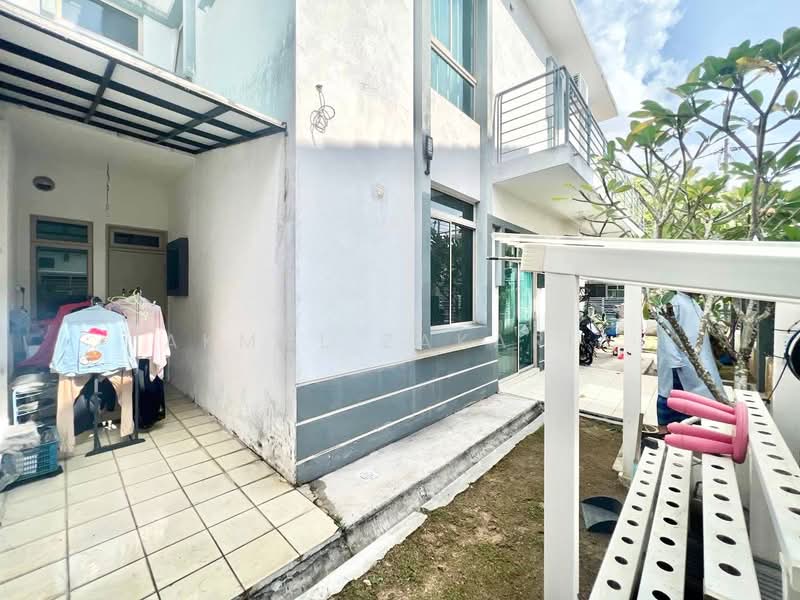 Semi-Detached House for Sale in Bandar Saujana Putra (Tanjong Duabelas) - Akmal Zakaria - PropertyGuru.com.my