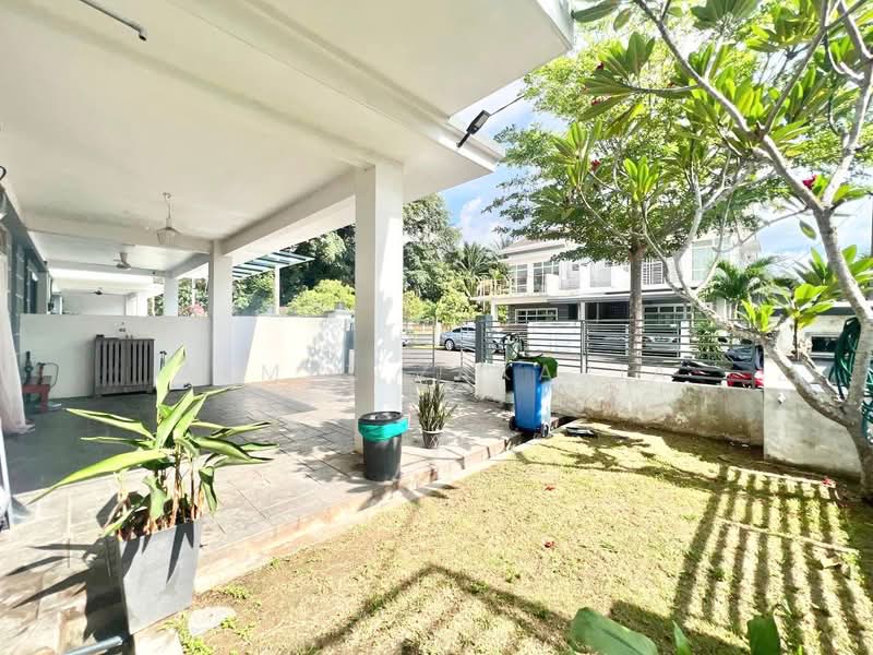 Semi-Detached House for Sale in Bandar Saujana Putra (Tanjong Duabelas) - Akmal Zakaria - PropertyGuru.com.my