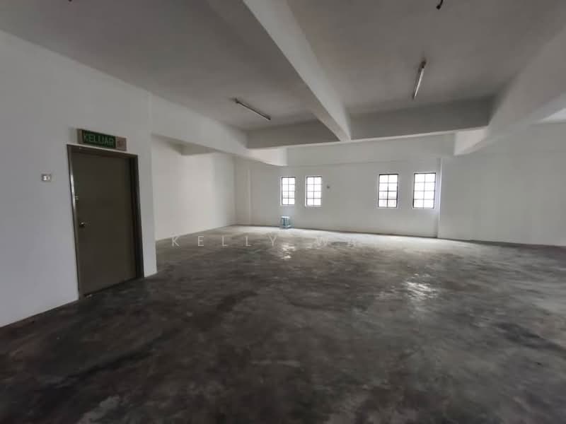 Shop / Office for Sale in Bandar Indahpura (Kulai) - Kelly Wai - Interior - PropertyGuru.com.my