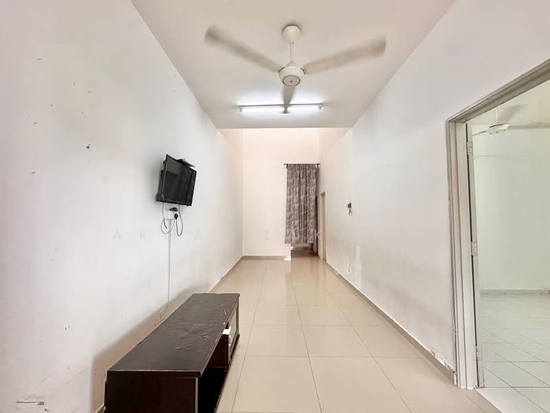 1-storey Terraced House for Sale in Shah Alam (Selangor) - Akmal Zakaria - PropertyGuru.com.my