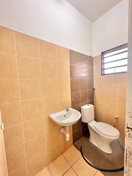 1-storey Terraced House for Sale in Shah Alam (Selangor) - Akmal Zakaria - PropertyGuru.com.my