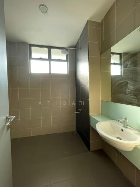 Semi-Detached House for Rent in Presint 16 (Putrajaya) - Afiqah . - Bathroom - PropertyGuru.com.my