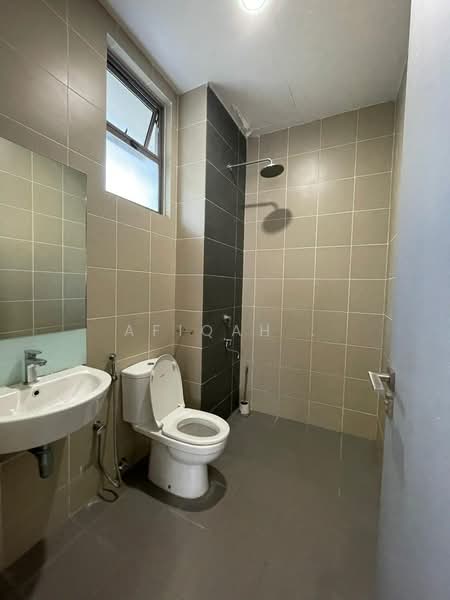 Semi-Detached House for Rent in Presint 16 (Putrajaya) - Afiqah . - Bathroom - PropertyGuru.com.my
