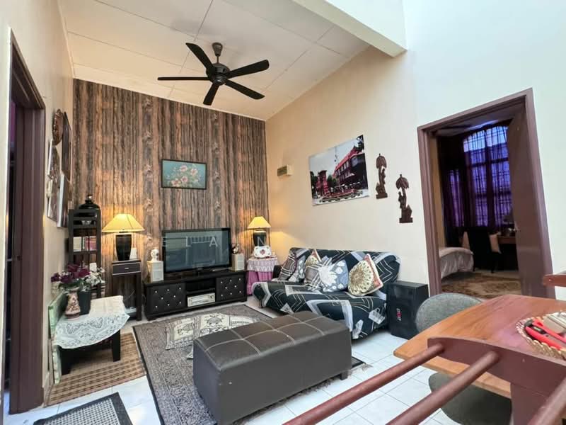 2-storey Terraced House for Sale in Kulai (Johor) - Elaine Sim - Living Room - PropertyGuru.com.my