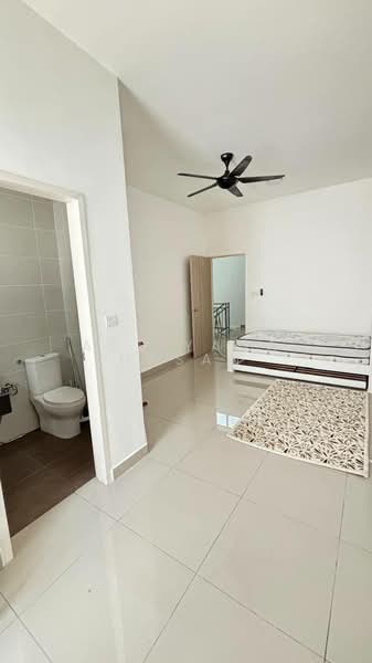 Forest Heights @ Seremban untuk Untuk Dijual - RM 570,000, Mac 2026 - Bedroom - PropertyGuru.com.my