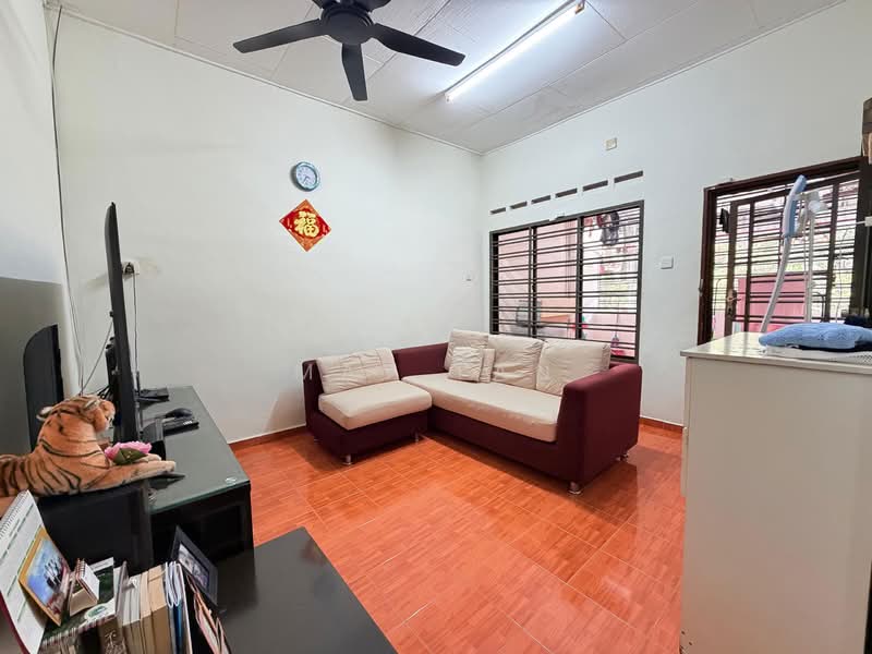 Taman Megah untuk Untuk Dijual - RM 288,000, Feb 2026 - Living Room - PropertyGuru.com.my
