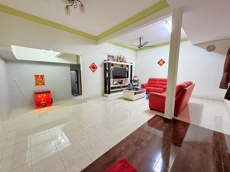 Taman Megah untuk Untuk Dijual - RM 288,000, Feb 2026 - Living Room - PropertyGuru.com.my