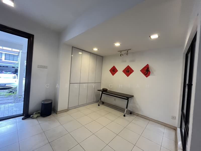 2-storey Terraced House for Sale in Puchong (Selangor) - Carrey Chiah - Entrance - PropertyGuru.com.my