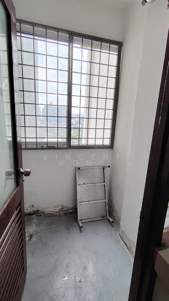 Sri Angsana Hilir untuk Untuk Disewa - RM 1,700 /bulan, Feb 2026 - Balcony - PropertyGuru.com.my