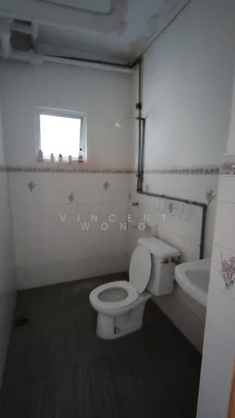 Sri Angsana Hilir untuk Untuk Disewa - RM 1,700 /bulan, Feb 2026 - Bathroom - PropertyGuru.com.my