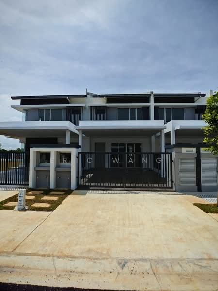 Amverton Hills @ Sungai Buloh untuk Untuk Dijual - RM 900,000, Feb 2026 - Exterior - PropertyGuru.com.my