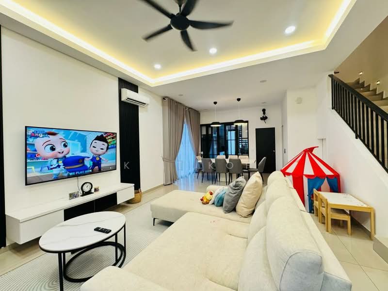 Cluster House for Rent in Iskandar Puteri (Nusajaya) (Johor) - Kent Koh - Living Room - PropertyGuru.com.my