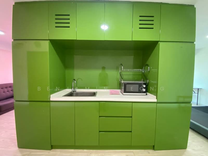 SOHO @ Empire City untuk Untuk Disewa - RM 999 /bulan, Feb 2026 - Kitchen - PropertyGuru.com.my