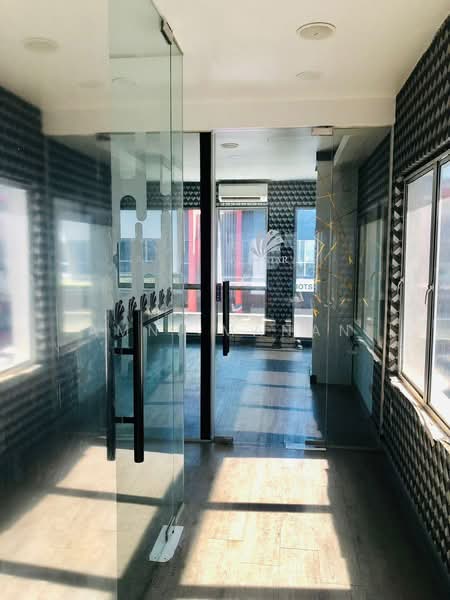 Rampai Business Park untuk Untuk Disewa - RM 3,000 /bulan, Feb 2026 - Interior - PropertyGuru.com.my