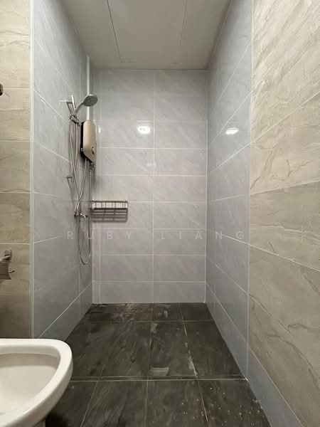 SKS Pavillion Residences untuk Untuk Disewa - RM 1,600 /bulan, Feb 2026 - Bathroom - PropertyGuru.com.my