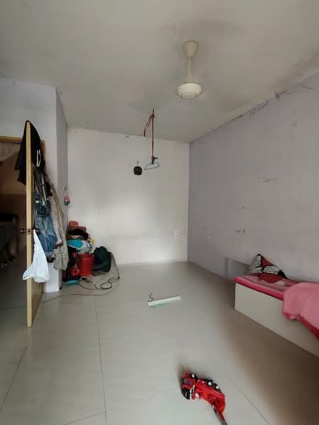 2-storey Terraced House for Sale in Kampung Wakaf Tapai (Bukit Payung) - Ariff . - Interior - PropertyGuru.com.my