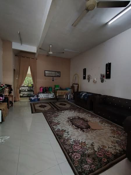 2-storey Terraced House for Sale in Kampung Wakaf Tapai (Bukit Payung) - Ariff . - Living Room - PropertyGuru.com.my