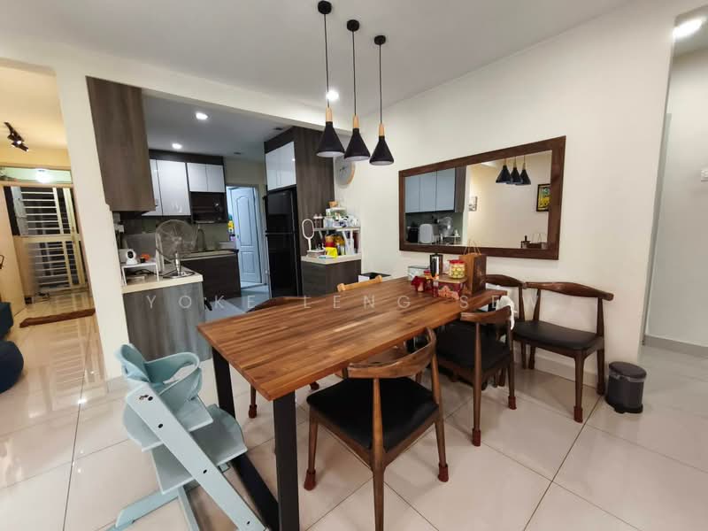 Condominium for Sale at Atmosfera Kondominium - Yoke Leng Sew - Kitchen - PropertyGuru.com.my