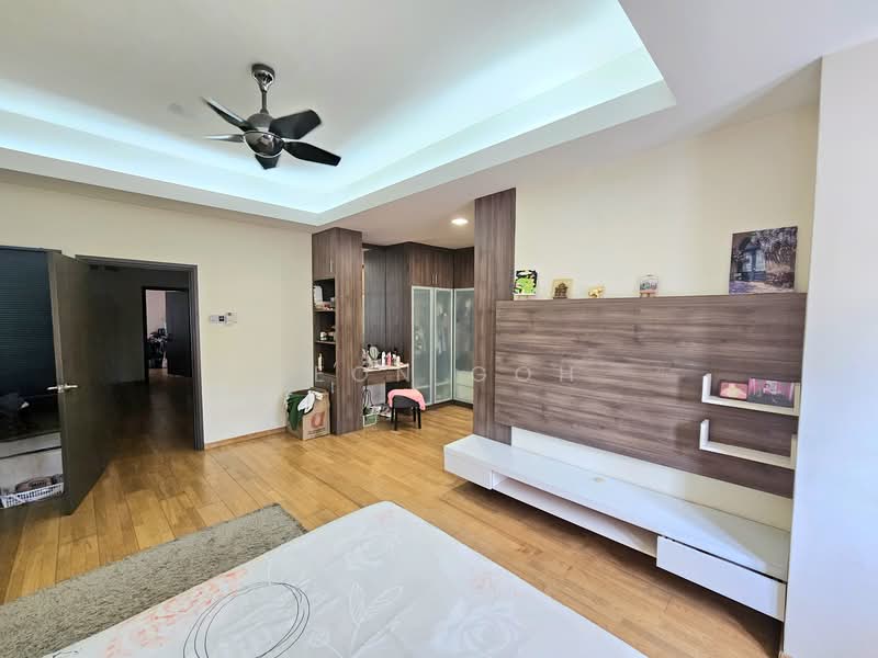 Telok Gadong Besar untuk Untuk Dijual - RM 850,000, Feb 2026 - Bedroom - PropertyGuru.com.my