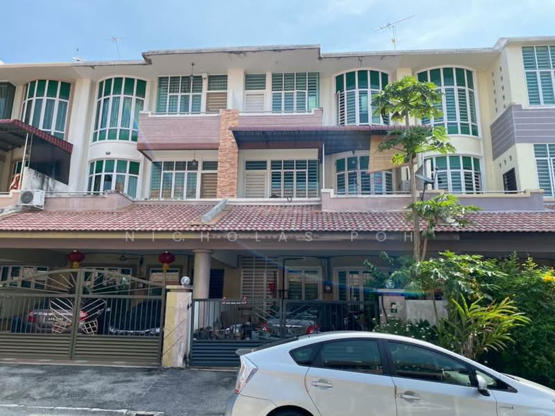 2.5-storey Terraced House for Sale in Ipoh (Perak) - Nicholas Poh - Exterior - PropertyGuru.com.my