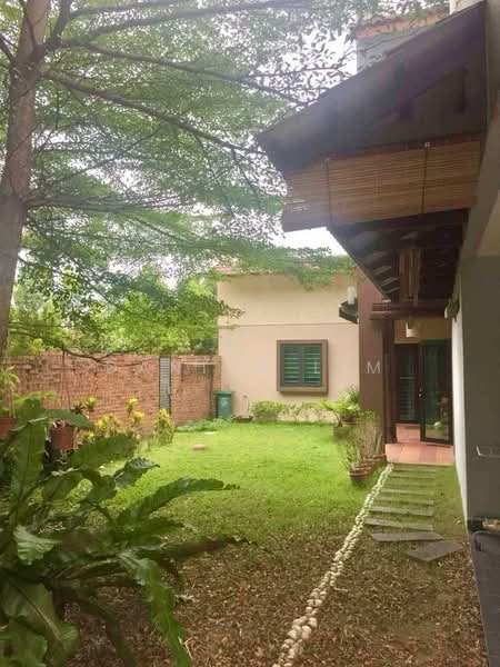 2-storey Terraced House for Sale in Alam Damai (Cheras) - Danilo Lim - Garden - PropertyGuru.com.my