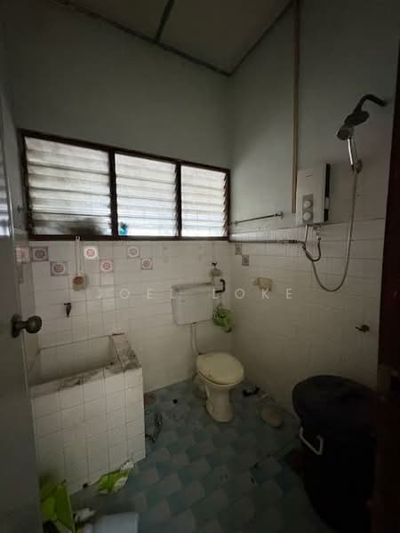 1-storey Terraced House for Sale in Bangsar (Kuala Lumpur) - Joel Loke - Bathroom - PropertyGuru.com.my