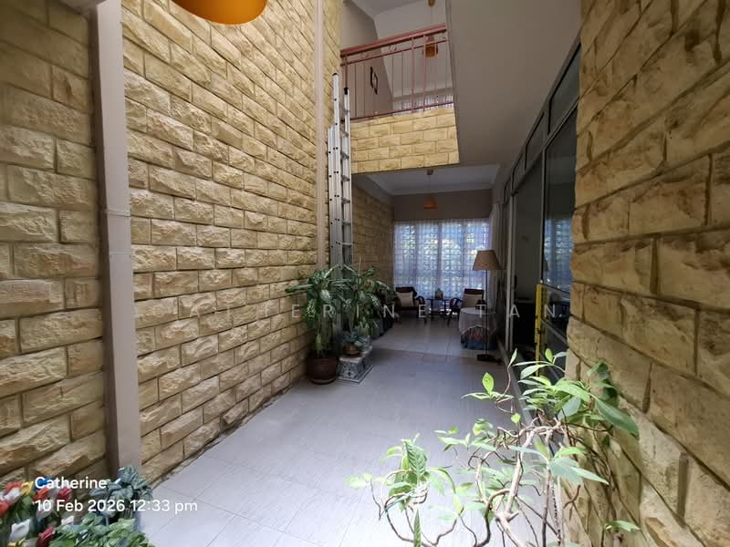 Rumah Teres 2 Tingkat untuk Dijual di Putra Heights (Subang Jaya) - Catherine Tan - Corridor - PropertyGuru.com.my
