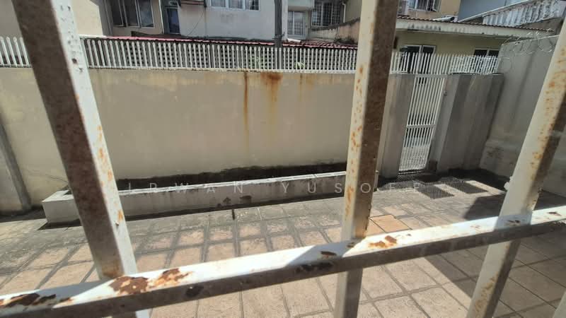 2-storey Terraced House for Sale in Seksyen 13 (Shah Alam) - Irwan Yusoff - Exterior - PropertyGuru.com.my