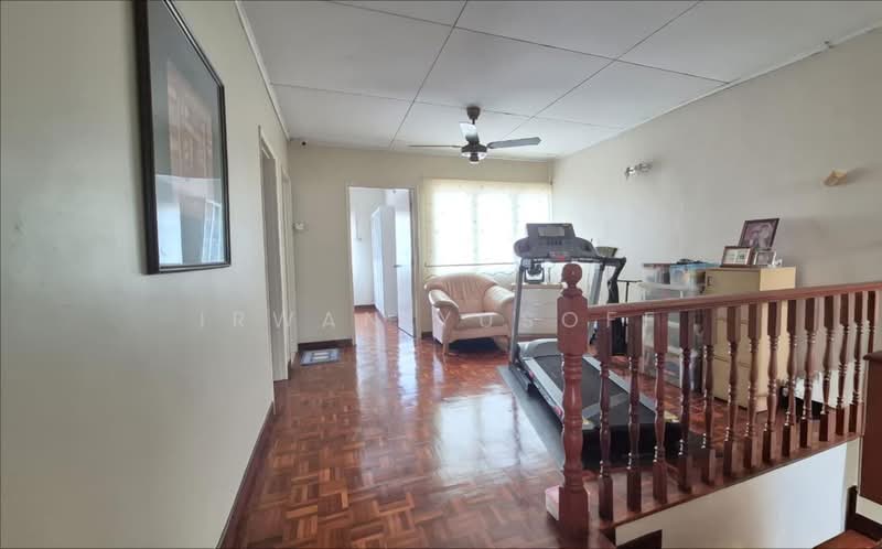 2-storey Terraced House for Sale in Seksyen 13 (Shah Alam) - Irwan Yusoff - Living Room - PropertyGuru.com.my