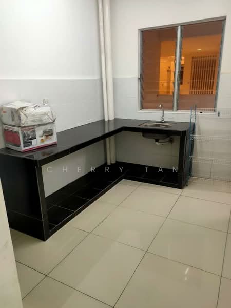 Condominium for Rent at 1120 Park Avenue - Cherry Tan - Kitchen - PropertyGuru.com.my