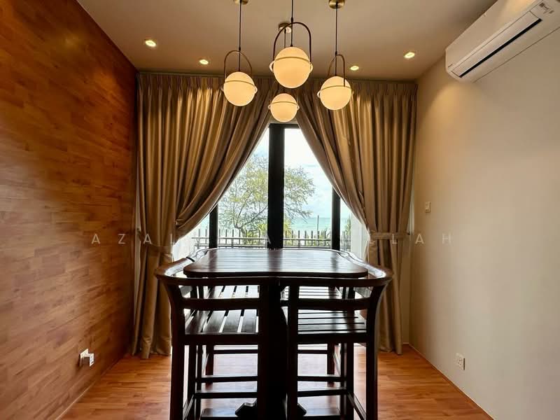 Twin Villa for Rent in Balok (Pahang) - Azalee Abdullah - Dining Room - PropertyGuru.com.my