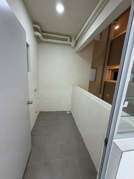 Condominium for Rent at Residensi Sateria - Amirul Fikry Zulkifly - Balcony - PropertyGuru.com.my