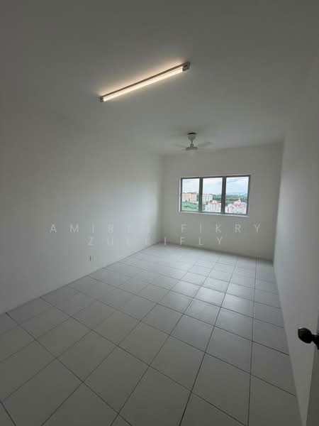 Condominium for Rent at Residensi Sateria - Amirul Fikry Zulkifly - Interior - PropertyGuru.com.my