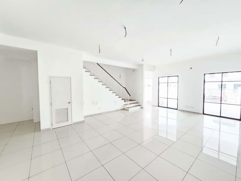 2-storey Terraced House for Sale in Eco Majestic (Semenyih) - Sum Yeong - Living Room - PropertyGuru.com.my